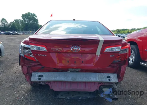 2012 Toyota Camry Se z USA, uszkodzony, nr VIN 4T1BF1FKXCU525842